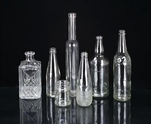 玻璃瓶與塑料瓶的環保之爭 為何研究發現白酒玻璃瓶可能危害更大？
