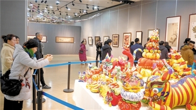 “讀布中原--2019年第五屆河南民間藝術展”開幕