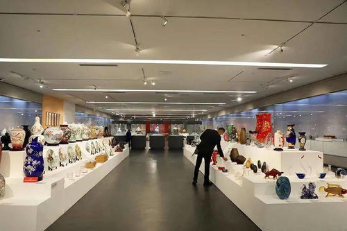 首屆山西工藝美術產品博覽交易會開幕式今日在太原美術館舉行
